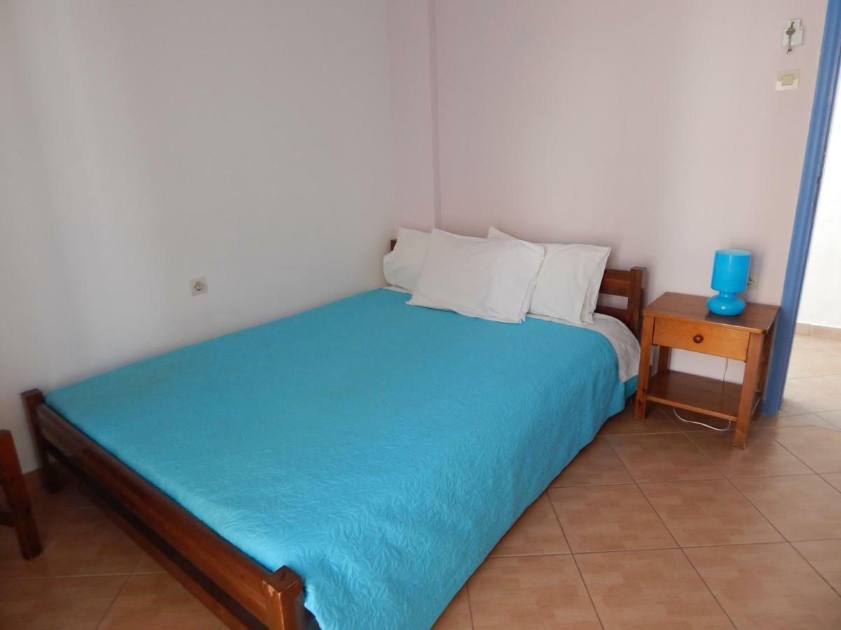 Akti Pension Agios Kirykos  Exterior photo